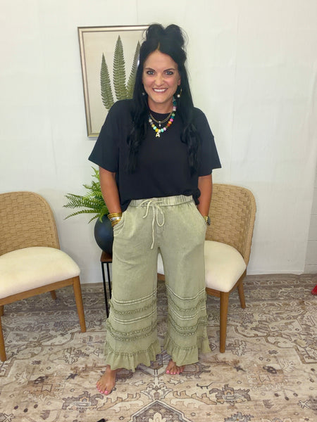 Ruffle Bottom Drawstring Pants- Olive
